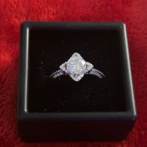 Luxury‎ Moissanite Diamond Ring size 6